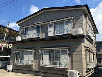 雨漏りもしなくなった上に外壁も美しくなって嬉しいです。ありがとうございます。